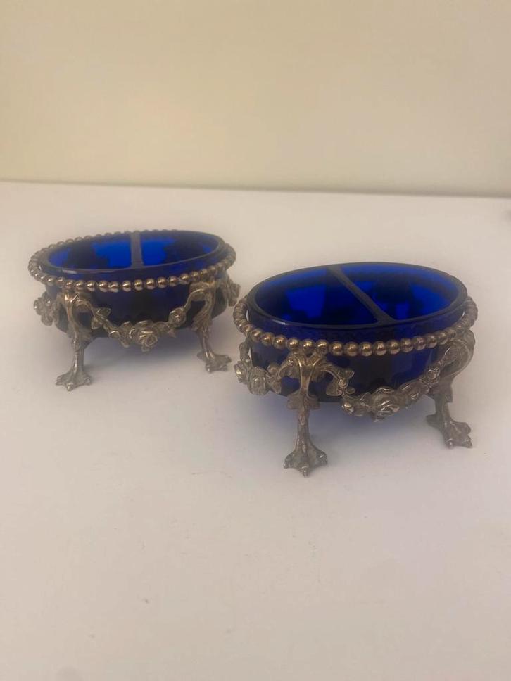 2 Antieke Zoutvaten met Kobalt Blauw Glas., Antiek en Kunst, Antiek | Schalen, Ophalen of Verzenden
