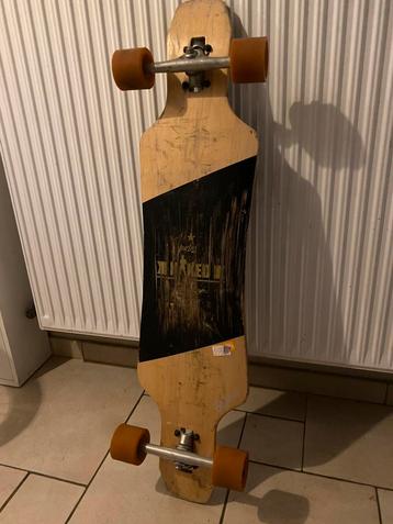 Longboard gebruikte staat beschikbaar voor biedingen