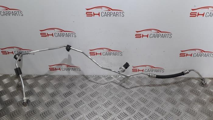 Tuyau clim d'un Mercedes A-Klasse, Autos : Pièces & Accessoires, Autres pièces automobiles, Mercedes-Benz, Utilisé, 3 mois de garantie