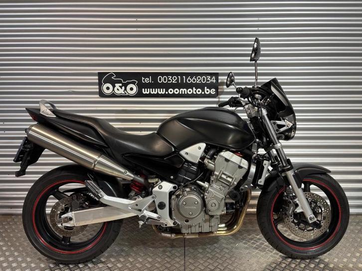 Honda CB900F Hornet + 1 jaar garantie + GRATIS onderhoud!, Motoren, Motoren | Honda, Bedrijf, Naked bike, meer dan 35 kW, 4 cilinders