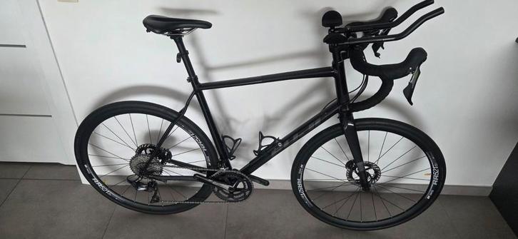 Fuji sportief 1.1 disc dt swiss 240, Fietsen en Brommers, Fietsen | Heren | Sportfietsen en Toerfietsen, Zo goed als nieuw, Ophalen