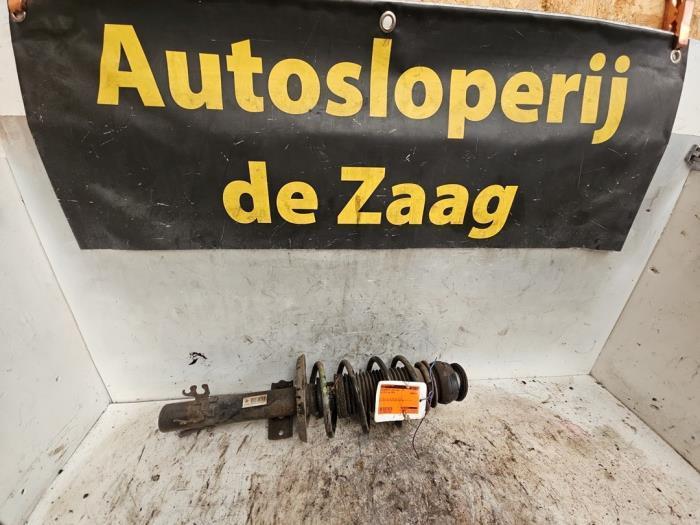 Schokdemperpoot links-voor van een Seat Ibiza, Auto-onderdelen, Ophanging en Onderstel, Seat, Gebruikt, 3 maanden garantie, Ophalen of Verzenden
