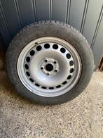 Jante tôle VW 6,5X16 avec pneu Michelin 205/55/16, Ophalen, Gebruikt, 16 inch, Banden en Velgen