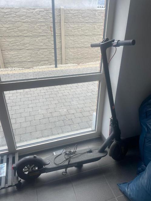 xiaomi zwarte elektrische step, Fietsen en Brommers, Steps, Nieuw, Elektrische step (E-scooter), Ophalen
