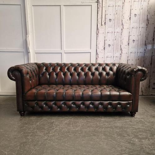 Chesterfield Brighton 3-zits – Knopenzit – Antiek Bruin, Antiek en Kunst, Antiek | Meubels | Stoelen en Sofa's, Ophalen