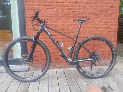 Mountainbike CANYON EXCEED CF SL 6.0PR Size M Model 2018, Fietsen en Brommers, Fietsen | Mountainbikes en ATB, Gebruikt, Heren
