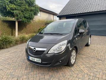 Opel Meriva 1.4 benzine automaat beschikbaar voor biedingen
