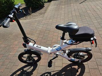 Elektrische vouwfiets, Ophalen, Zo goed als nieuw, Deels opvouwbaar