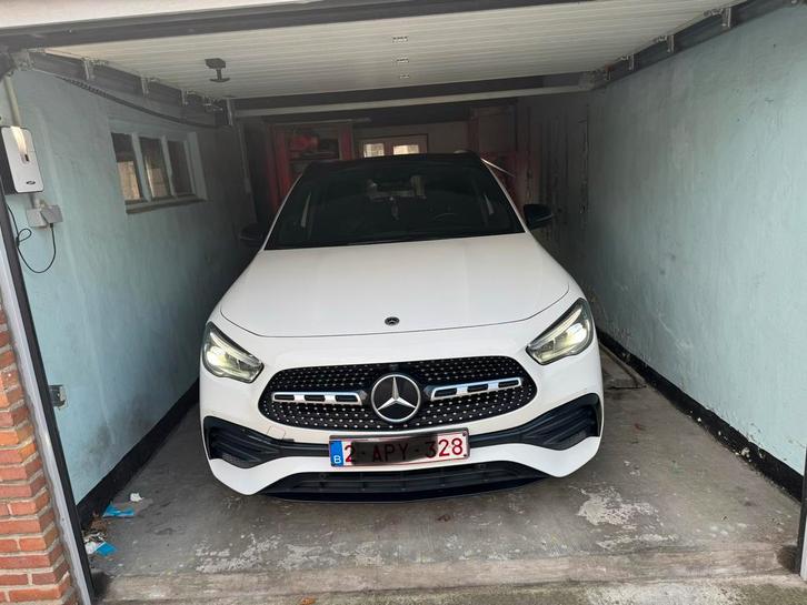 Mercedes gla 200 AMG Life benzine 163 pk 44.500 km, Auto's, Mercedes-Benz, Bedrijf, GLA, 360° camera, ABS, Apple Carplay, Elektrische koffer