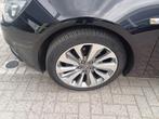 Opel Cascade Cosmos, Auto's, 4 zetels, Achterwielaandrijving, Parkeersensor, 1714 kg