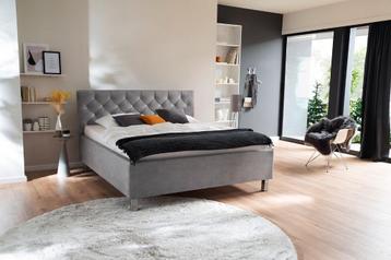 Luxe Gestoffeerd Bed met lattenbodems 160 of 180 x 200 cm beschikbaar voor biedingen