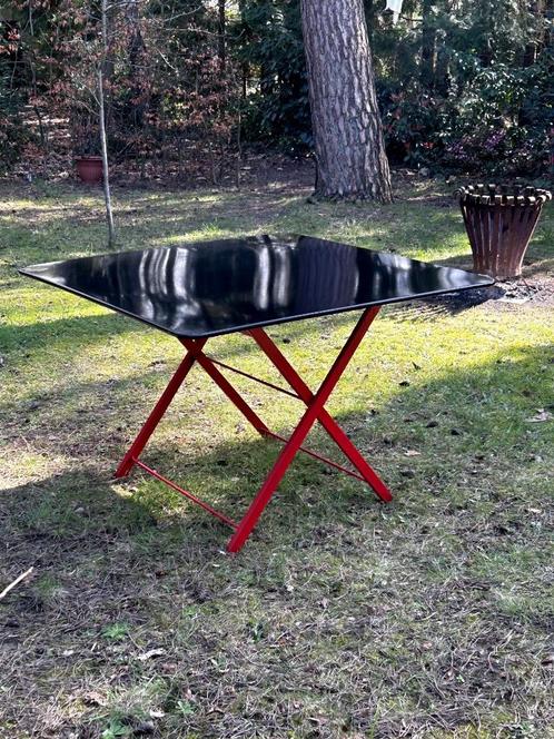 Vintage. Tafel, bureel, wandlamp en plafondlampen. ROOD 1980, Huis en Inrichting, Lampen | Tafellampen, Gebruikt, Metaal, Ophalen