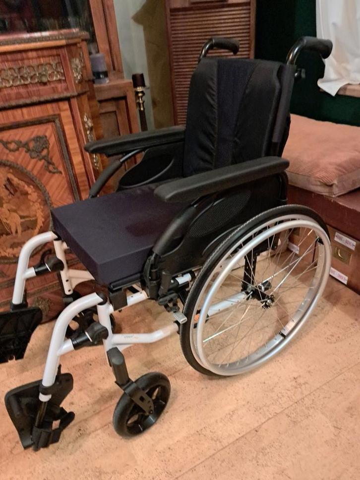 Rolstoel, Diversen, Rolstoelen, Ophalen