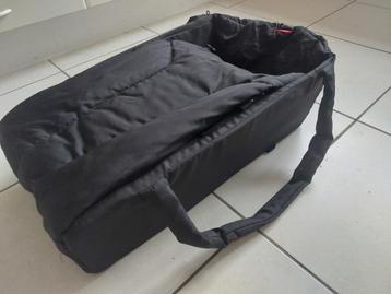 Phil&Teds Cocoon, cosy&carry beschikbaar voor biedingen