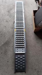 Oprijplaat opvouwbaar nieuw, Ophalen