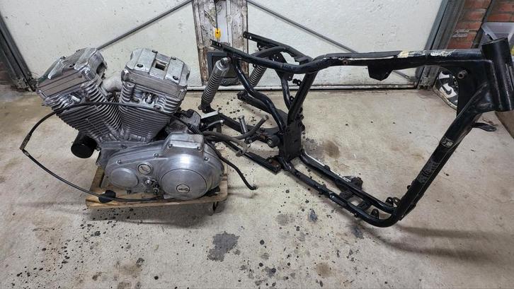 Harley davidson sportster project, Motos, Pièces | Harley-Davidson, Enlèvement