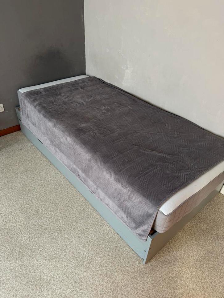 IKEA bed 90x210 cm met opbergruimte, Huis en Inrichting, Slaapkamer | Bedden, Gebruikt, Eenpersoons, 90 cm, 200 cm, Grijs, Ophalen