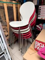 Wit en rode stoelen, Huis en Inrichting, Ophalen, Gebruikt, Wit, Vijf, Zes of meer stoelen