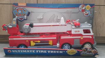 Camion de pompier PAW Patrol Ultimate avec échelle extensibl