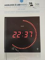Orium Ariane, LED Radio-bestuurde digitale wandklok verlicht, Huis en Inrichting, Woonaccessoires | Klokken, Ophalen, Nieuw, Digitaal
