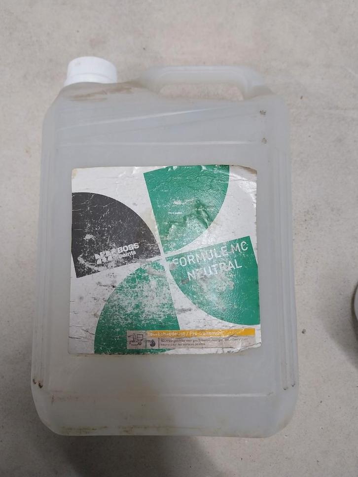 Boss paints FORMULE MC NEUTRAL +-4liter, Bricolage & Construction, Bricolage & Rénovation Autre, Enlèvement