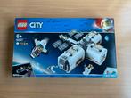 Lego city ruimtevaart ‘lunar space station’ (60227), Ophalen, Zo goed als nieuw, Complete set, Lego