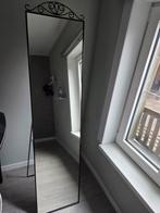 Staande spiegel, Ophalen