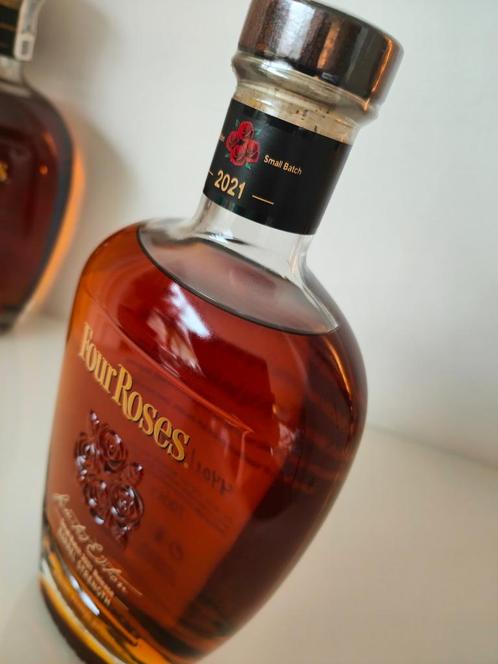 Four Roses Édition Limitée Petit Lot Sortie 2021 (4401/4944, Collections, Vins, Neuf, Autres types, Autres régions, Pleine, Enlèvement ou Envoi