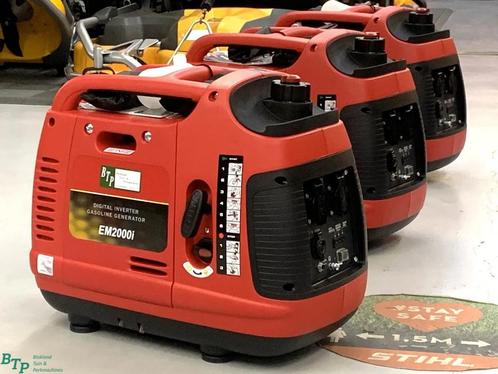 Compact stille koffer inverter generator 2000W noodstroom ag, Zakelijke goederen, Machines en Bouw | Aggregaten