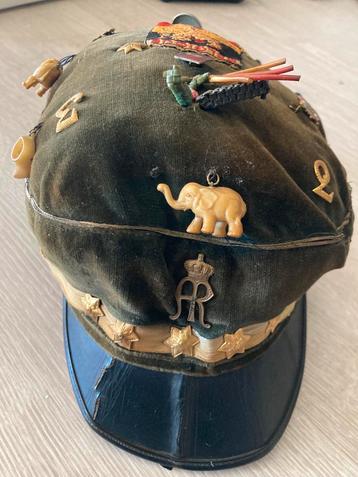 Penne folklore Liegeois vintage universiteitspet  beschikbaar voor biedingen
