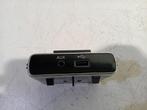 AUX POORT / USB POORT Abarth 500 / 595 / 695 (735628336), Gebruikt, Overige automerken
