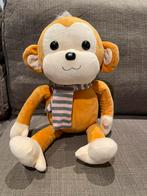 Knuffel aap met sjaal, Kinderen en Baby's, Speelgoed | Knuffels en Pluche, Ophalen of Verzenden, Zo goed als nieuw, Overige typen