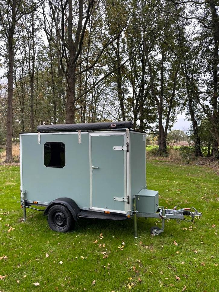 Camperaanhanger !, Watersport en Boten, Hengelsport | Karpervissen, Zo goed als nieuw, Ophalen