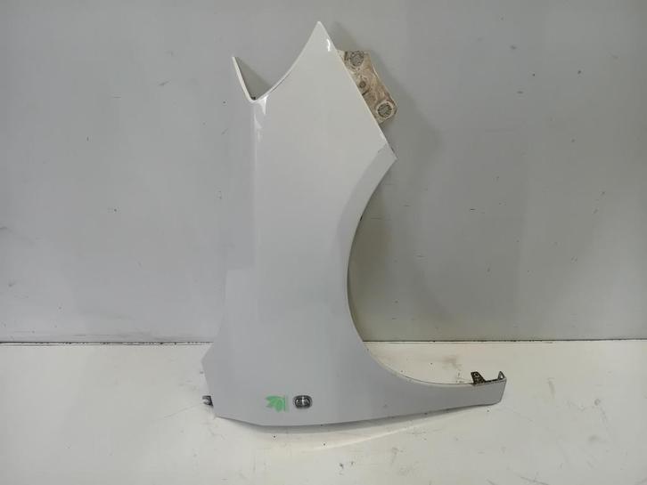 SPATBORD RECHTS VOOR Skoda Fabia II Combi (01-2007/12-2015), Auto-onderdelen, Carrosserie, Spatbord, Skoda, Voor, Rechts, Gebruikt