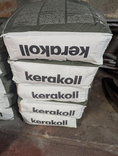Kerakoll égaline 4 sacs 25kg, Doe-het-zelf en Bouw, Metselstenen, Nieuw, Beton, Ophalen of Verzenden