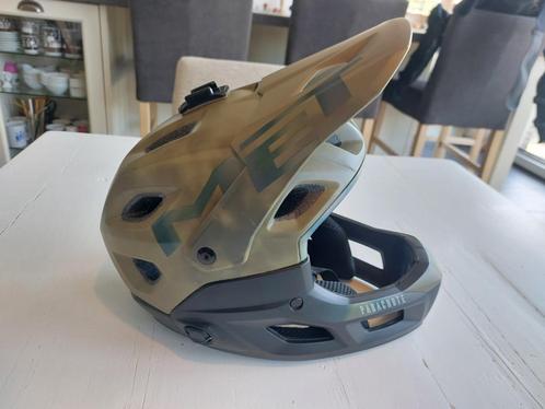 MET Parachute integraalhelm als nieuw, Fietsen en Brommers, Fietsaccessoires | Fietshelmen, Zo goed als nieuw, Heer of Dame, L