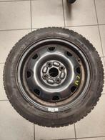 2 X Winterbanden GoodYear op velg 155/65 R14  75T m+s, Ophalen, 14 inch, Gebruikt, 155 mm
