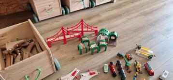 houten treinbaan beschikbaar voor biedingen