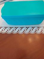 Grande boîte de congélation contenant des tupperware, Enlèvement ou Envoi, Comme neuf, Bleu