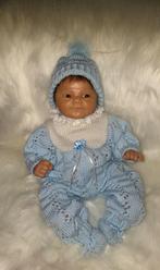 kleine reborn pop van 40 cm groot, Verzamelen, Poppen, Ophalen of Verzenden, Zo goed als nieuw, Babypop, Levensecht of Reborn