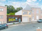 Industrie te huur in Liège, 3 slpks, Immo, Huizen te huur, 200 m², Overige soorten, 3 kamers, 329329 kWh/m²/jaar