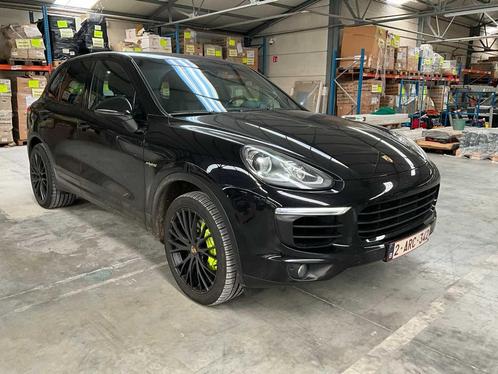 Porsche Cayenne S E-HYBRID 2016 Voiture de tourisme, Autos, Porsche, Entreprise, Cayenne, Hybride Électrique/Essence, Euro 6, Autre carrosserie