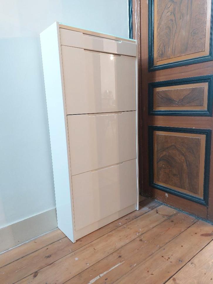 Meuble à chaussures blanc à trois portes, Maison & Meubles, Armoires | Armoires à chaussures, Utilisé, Enlèvement