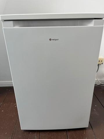 Nieuwe koelkast beschikbaar voor biedingen