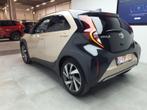 Toyota Aygo X envy 1.0 CVT, Automaat, 72 pk, Beige, Metaalkleur
