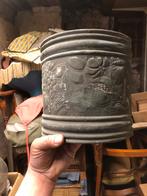 Ancien cache pot cuivre avec décor, Antiquités & Art, Antiquités | Bronze & Cuivre, Cuivre