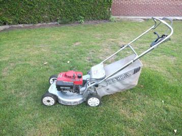 grasmachine beschikbaar voor biedingen