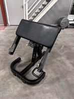 Technogym Pure Strength Scott Bench , Bicepsbankje, Sport en Fitness, Fitnessmaterialen, Ophalen, Gebruikt, Fitnessbank