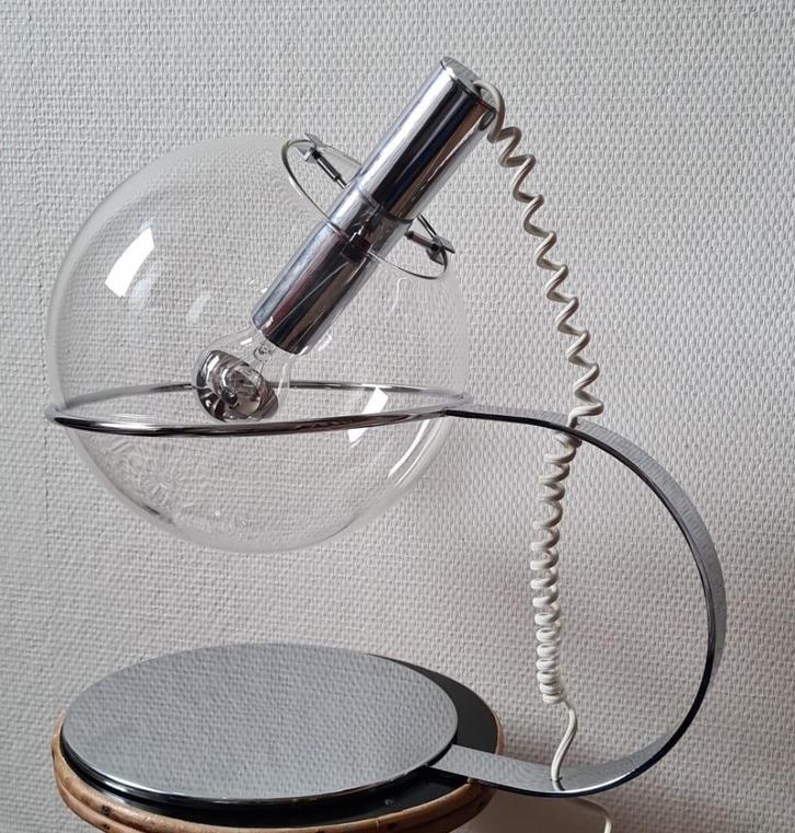 Italiaanse design tafellamp, chroom met glas, 1960, Huis en Inrichting, Lampen | Tafellampen, Zo goed als nieuw, Minder dan 50 cm