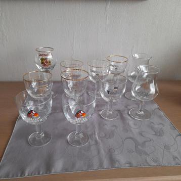11 degustatie glaasjes - verschillende merken. ( lot) beschikbaar voor biedingen